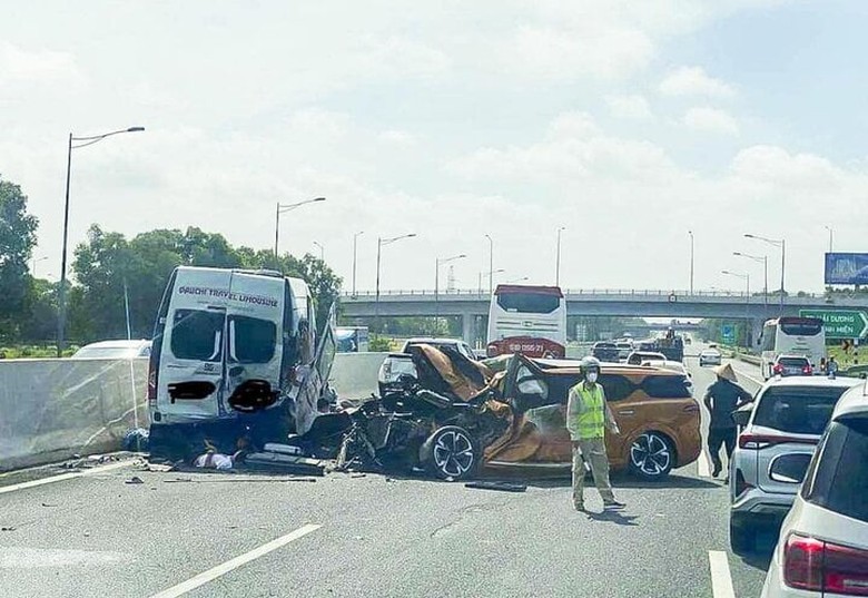 Thủ tướng chỉ đạo khẩn sau vụ tai nạn tr&ecirc;n cao tốc l&agrave;m 2 người tử vong- Ảnh 1.