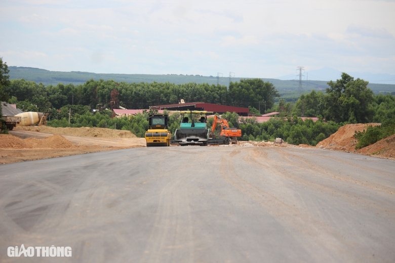 Ho&agrave;n th&agrave;nh GPMB dự &aacute;n cao tốc Vạn Ninh - Cam Lộ trước 20/7- Ảnh 2.