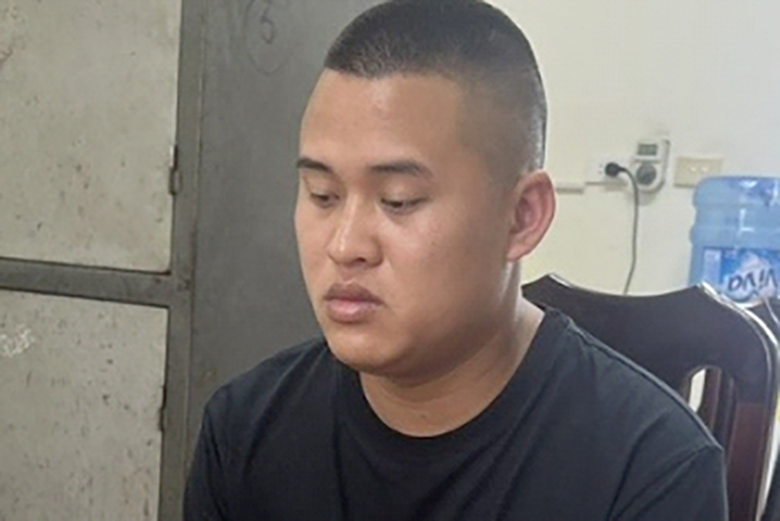 H&agrave; Nội: Khởi tố t&agrave;i xế &ocirc; t&ocirc; vi phạm nồng độ cồn, t&ocirc;ng ng&atilde; cảnh s&aacute;t- Ảnh 1.