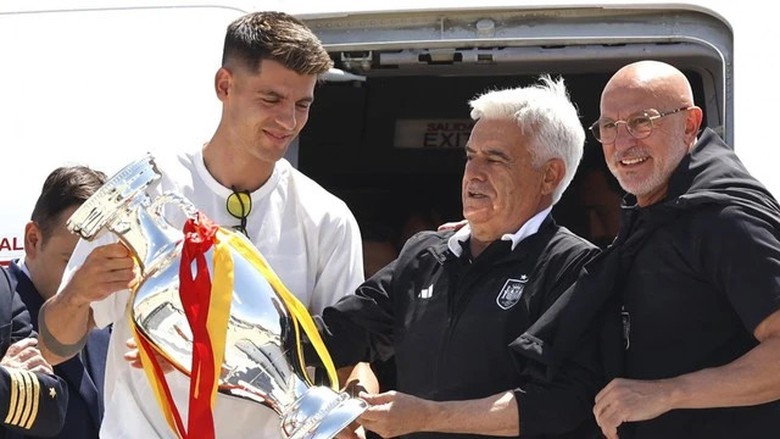 Vừa v&ocirc; địch EURO 2024, b&oacute;ng đ&aacute; T&acirc;y Ban Nha đ&atilde; nhận tin k&eacute;m vui- Ảnh 1.