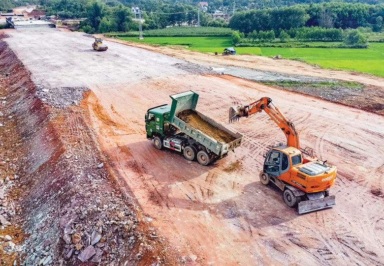 Dồn sức giải ng&acirc;n 37.000 tỷ đồng vốn giao th&ocirc;ng- Ảnh 1.