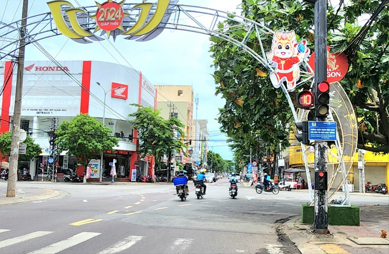 Con vi phạm giao th&ocirc;ng, bố mẹ l&agrave; c&ocirc;ng chức sẽ bị hạ bậc thi đua- Ảnh 3.