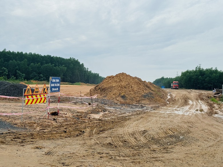 Đề xuất lấy đất nh&agrave; ga T3 s&acirc;n bay Long Th&agrave;nh đắp cho cao tốc Bi&ecirc;n H&ograve;a - Vũng T&agrave;u- Ảnh 3.