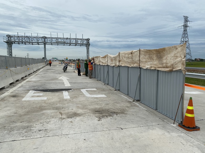 V&igrave; sao vừa khai th&aacute;c cao tốc Diễn Ch&acirc;u - B&atilde;i Vọt đ&atilde; lại chăng d&acirc;y sửa đường?- Ảnh 9.