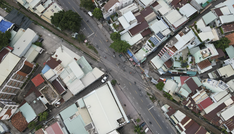 Đồng Nai y&ecirc;u cầu điều tra nhanh vụ xe b&aacute;n tải va chạm với t&agrave;u hỏa khiến 2 người tử vong- Ảnh 1.