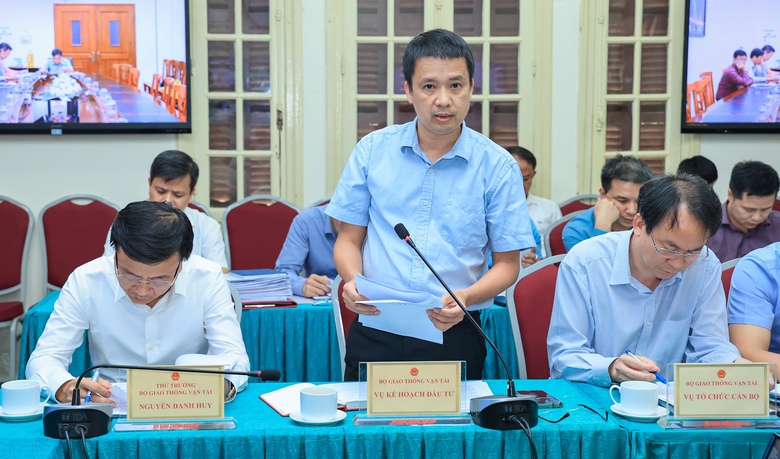 Bộ trưởng GTVT: Vốn kh&ocirc;ng thiếu, dự &aacute;n giao th&ocirc;ng phải tăng tốc giải ng&acirc;n- Ảnh 3.