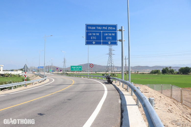 Bổ sung đường gom tại khu vực n&uacute;t giao Phan Rang tr&ecirc;n cao tốc Cam L&acirc;m - Vĩnh Hảo- Ảnh 1.