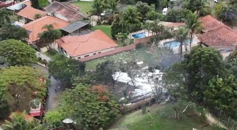 Đã tìm thấy hộp đen máy bay rơi tại Brazil- Ảnh 1. Đã tìm thấy hộp đen máy bay rơi tại Brazil- Ảnh 1.