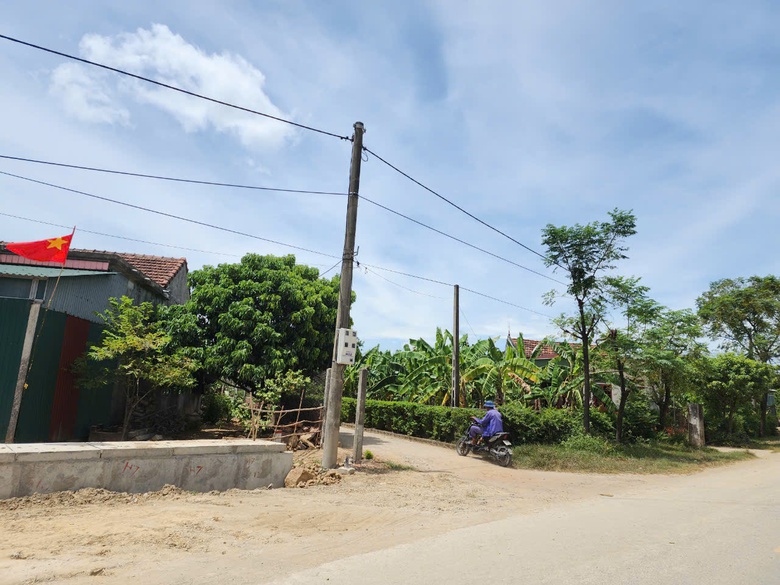 Dự &aacute;n n&acirc;ng cấp, mở rộng QL8C qua H&agrave; Tĩnh sau 1 năm vẫn vướng mặt bằng- Ảnh 3.