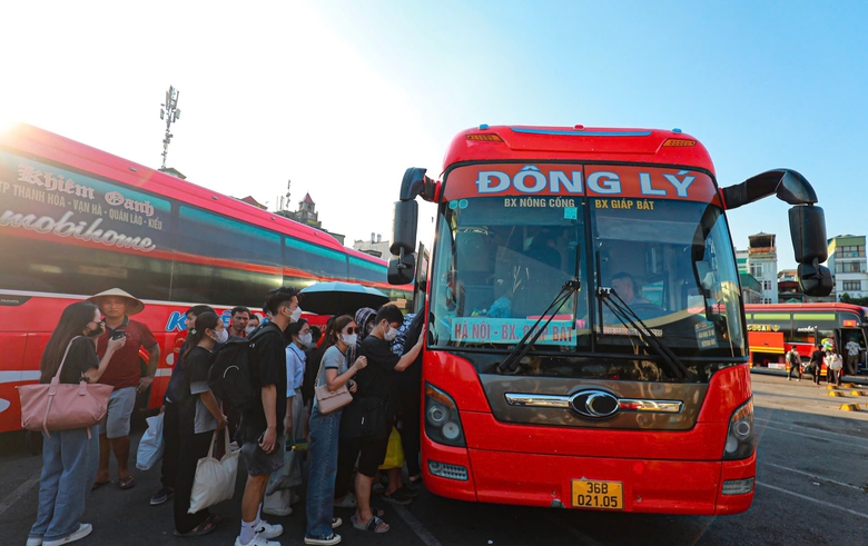 H&agrave; Nội tăng cường 700 xe kh&aacute;ch dịp nghỉ lễ Quốc kh&aacute;nh 2/9- Ảnh 1.