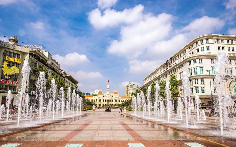 TP.HCM cấm xe đường Nguyễn Huệ, L&ecirc; Lợi trong 4 ng&agrave;y