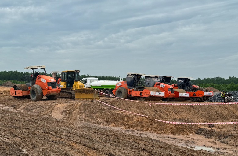 Chưa c&oacute; đủ mặt bằng, cao tốc Bi&ecirc;n Ho&agrave; - Vũng T&agrave;u lại đối diện nguy cơ thiếu đất đắp- Ảnh 5.