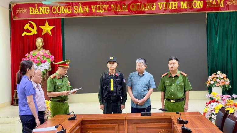 Vụ nổ m&igrave;n l&agrave;m c&ocirc;ng nh&acirc;n tử vong ở Lai Ch&acirc;u: Bắt ph&oacute; gi&aacute;m đốc v&agrave; thủ kho- Ảnh 1.