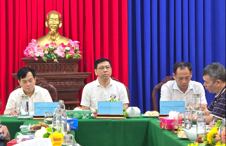 Tiến độ giao mặt bằng c&aacute;c dự &aacute;n n&acirc;ng tĩnh kh&ocirc;ng cầu ở Cần Thơ đang rất chậm- Ảnh 1.