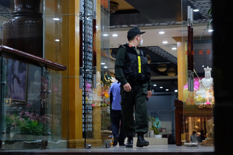 Khối t&agrave;i sản bị thu giữ li&ecirc;n quan cựu B&iacute; thư, cựu Chủ tịch Bắc Ninh trong vụ AIC- Ảnh 2.