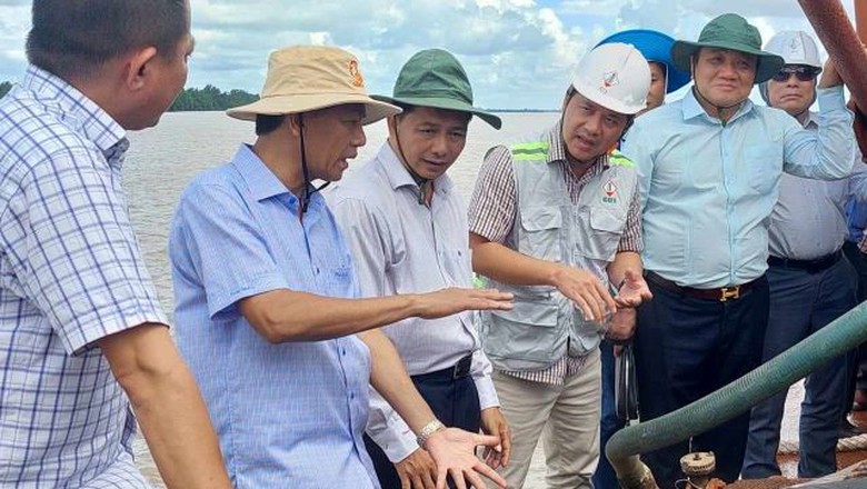 Sóc Trăng khởi công thêm mỏ cát cung cấp cho cao tốc trục ngang- Ảnh 1. Sóc Trăng khởi công thêm mỏ cát cung cấp cho cao tốc trục ngang- Ảnh 1.