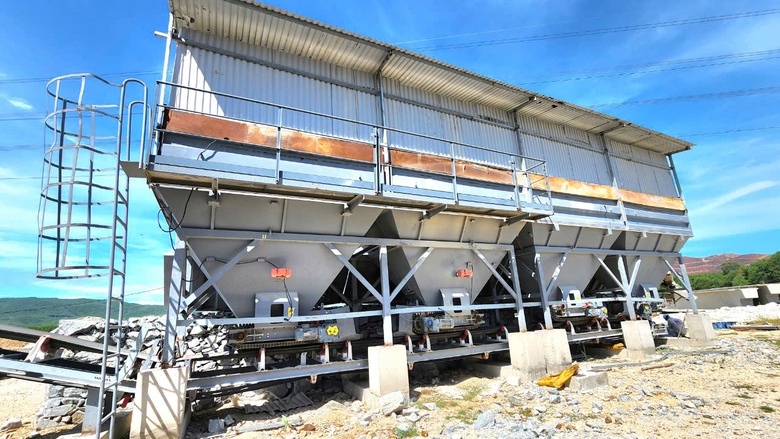 Sẵn s&agrave;ng thảm nhựa cao tốc Quảng Ng&atilde;i - Ho&agrave;i Nhơn- Ảnh 10.