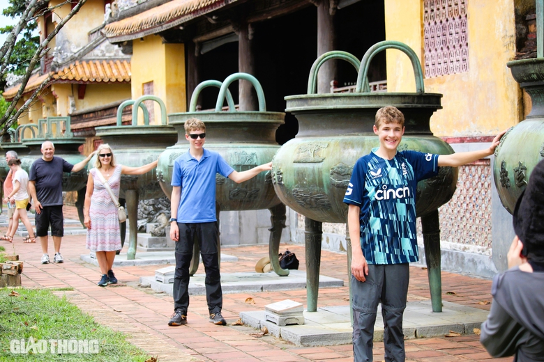 Du kh&aacute;ch đến Huế tăng mạnh trong dịp nghỉ lễ 2/9- Ảnh 5.