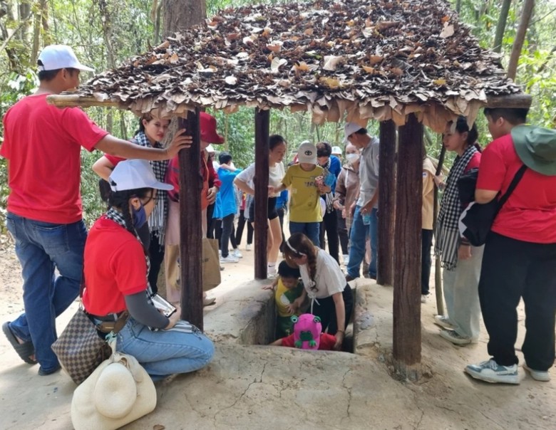 Du kh&aacute;ch chơi g&igrave; ở TP.HCM dịp nghỉ lễ 2/9?- Ảnh 6.