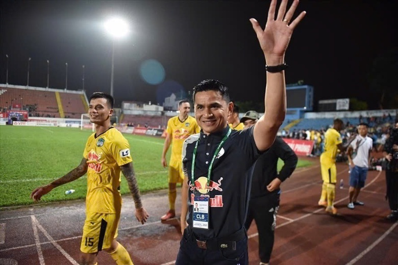 Đội b&oacute;ng nh&agrave; bầu Đức &ldquo;mở cờ trong bụng&rdquo; với quyết định n&agrave;y của Th&aacute;i Lan- Ảnh 1.