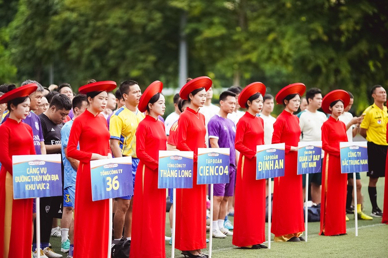 16 đội tranh t&agrave;i tại Giải b&oacute;ng đ&aacute; ng&agrave;nh GTVT năm 2024- Ảnh 3.