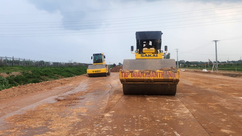 Dự án đường hành lang gần 3.600 tỷ ở Hà Nam chạy đua về đích- Ảnh 18. Dự án đường hành lang gần 3.600 tỷ ở Hà Nam chạy đua về đích- Ảnh 18.