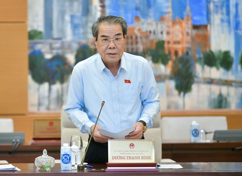 Cử tri mong người dân vùng bão lũ sớm khôi phục sản xuất, ổn định cuộc sống- Ảnh 2. Cử tri mong người dân vùng bão lũ sớm khôi phục sản xuất, ổn định cuộc sống- Ảnh 2.