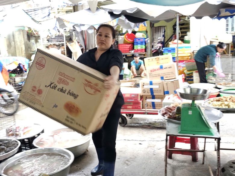 Tấm l&ograve;ng người d&acirc;n TP.HCM hướng về miền Bắc- Ảnh 1.