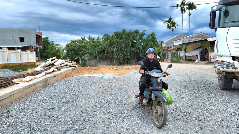 Dự &aacute;n đường ven biển ngh&igrave;n tỷ ở Quảng Ng&atilde;i ngổn ngang v&igrave; vướng mặt bằng- Ảnh 5.