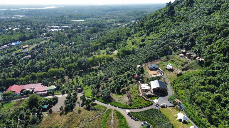 Đường đến s&acirc;n bay Long Th&agrave;nh chưa n&acirc;ng cấp được v&igrave; chờ đấu gi&aacute; đất- Ảnh 2.