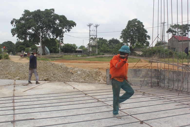 Tết Độc lập kh&ocirc;ng nghỉ tr&ecirc;n c&ocirc;ng trường cao tốc Bắc - Nam qua H&agrave; Tĩnh- Ảnh 8.