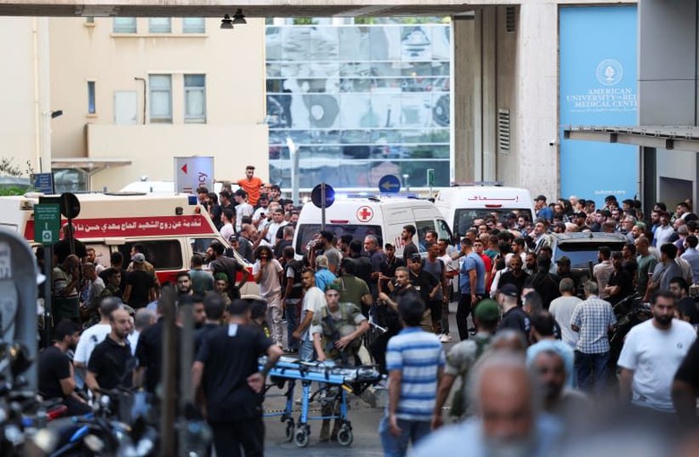 Vụ nổ hàng loạt máy nhắn tin: Hezbollah kiểm tra đến phút chót vẫn không thể phát hiện- Ảnh 1. Vụ nổ hàng loạt máy nhắn tin: Hezbollah kiểm tra đến phút chót vẫn không thể phát hiện- Ảnh 1.