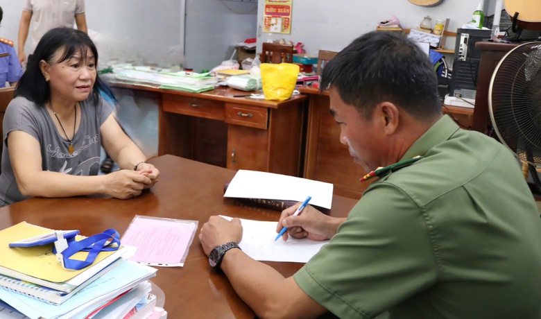 Bắt tạm giam người phụ nữ c&oacute; hoạt động nhằm lật đổ ch&iacute;nh quyền- Ảnh 1.