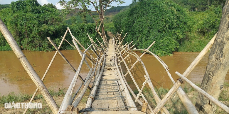 Kon Tum: Cả trăm cầu tạm, cầu d&acirc;n sinh xuống cấp, mất an to&agrave;n m&ugrave;a mưa lũ- Ảnh 4.