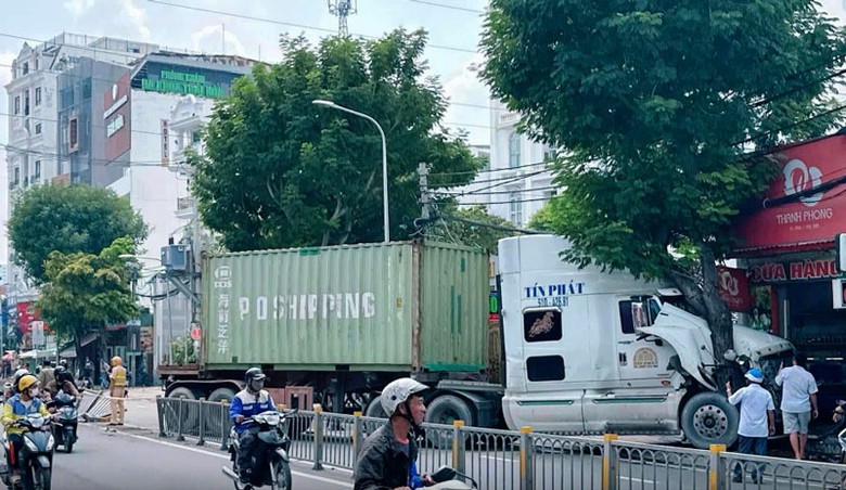 Hiện trường vụ tai nạn. Hiện trường vụ tai nạn.