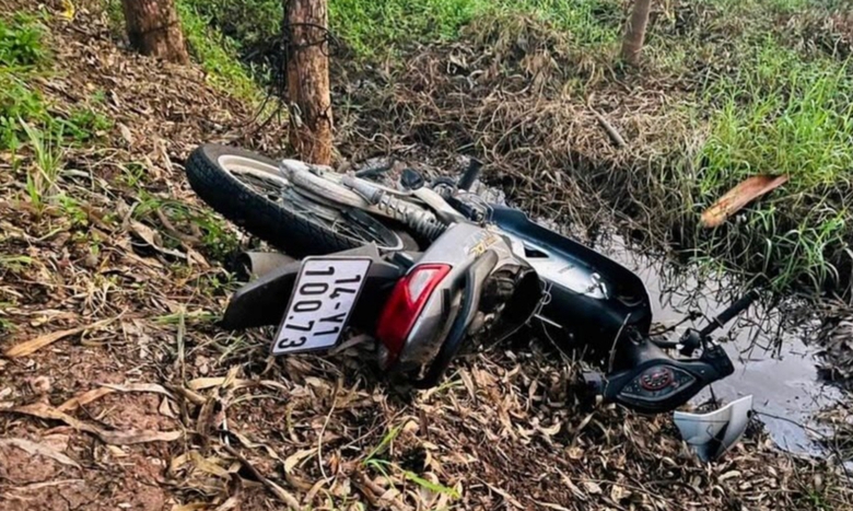 C&ocirc;ng an Hải Dương t&igrave;m người nh&agrave; nạn nh&acirc;n tử vong ven đường tỉnh 390- Ảnh 1.