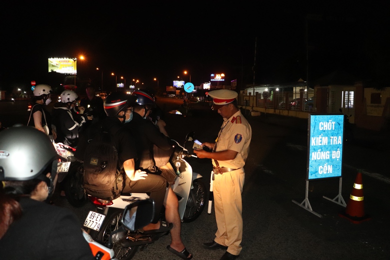 Để người d&acirc;n Cần Thơ c&oacute; kỳ nghỉ lễ an to&agrave;n- Ảnh 2.