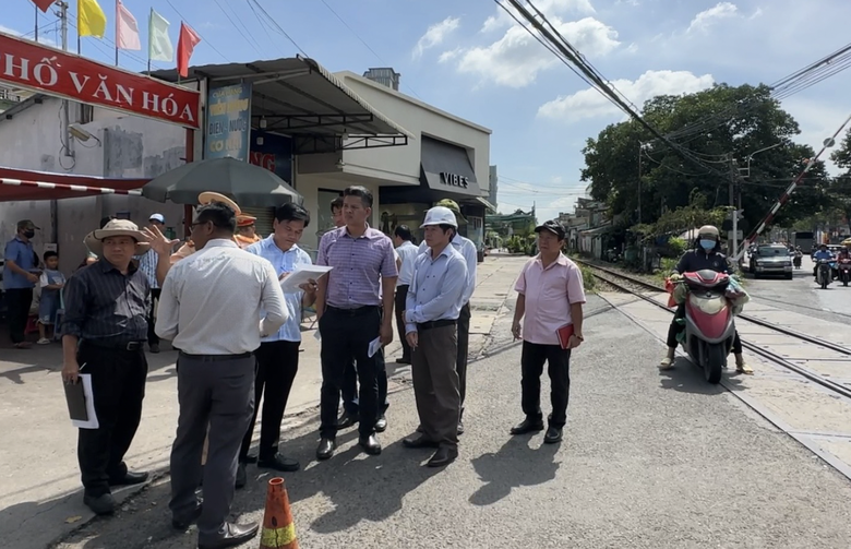 Hàng loạt giải pháp kéo giảm tai nạn, ùn tắc ở Đồng Nai- Ảnh 1. Hàng loạt giải pháp kéo giảm tai nạn, ùn tắc ở Đồng Nai- Ảnh 1.