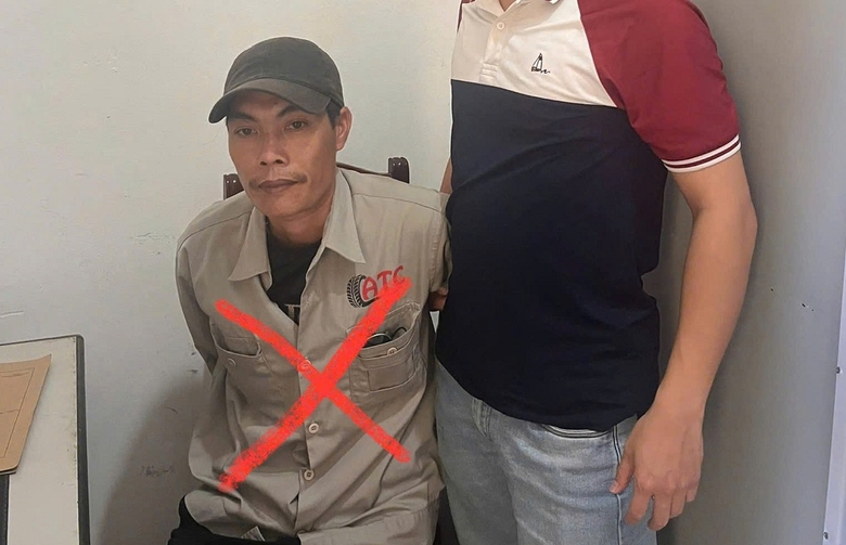 Triệt ph&aacute; chuy&ecirc;n &aacute;n 10 b&aacute;nh heroin, thu lượng lớn ma t&uacute;y &ldquo;nước vui&rdquo;- Ảnh 2.