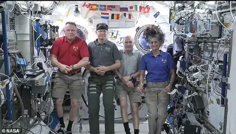 Phi h&agrave;nh gia Mỹ chia sẻ trải nghiệm kh&oacute; qu&ecirc;n trong 7 th&aacute;ng mắc kẹt tr&ecirc;n Trạm ISS- Ảnh 1.