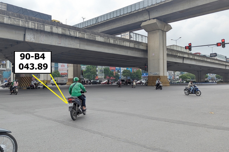 Xe máy hết đường né phạt nguội- Ảnh 1. Xe máy hết đường né phạt nguội- Ảnh 1.