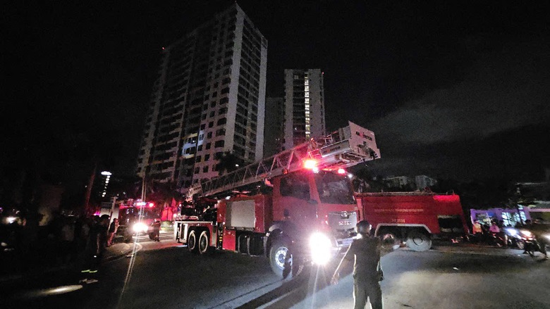 Ch&aacute;y tại chung cư Mizuki Park Nam Long, h&agrave;ng chục người sơ t&aacute;n trong đ&ecirc;m- Ảnh 1.