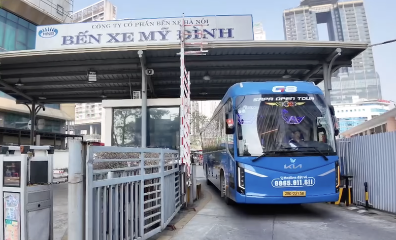 Đặt trước xe kh&aacute;ch dịp Tết: Tuyến &ldquo;ch&aacute;y v&eacute;&rdquo;, tuyến vắng vẻ- Ảnh 5.