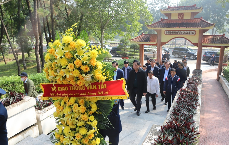 Quyết t&acirc;m đưa 2 dự &aacute;n cao tốc qua H&agrave; Tĩnh về đ&iacute;ch trước 8 th&aacute;ng- Ảnh 6.