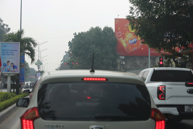 Tăng mức xử phạt vi phạm giao th&ocirc;ng, người d&acirc;n tại nhiều địa phương tự gi&aacute;c chấp h&agrave;nh- Ảnh 12.