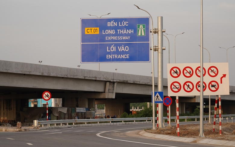 Hướng dẫn lộ tr&igrave;nh đi cao tốc Bến Lức - Long Th&agrave;nh để tr&aacute;nh kẹt xe tr&ecirc;n QL51 dịp Tết