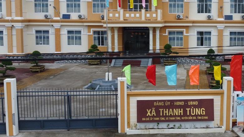 C&agrave; Mau: Kỷ luật b&iacute; thư x&atilde; tự mang m&aacute;y lạnh của cơ quan về nh&agrave; d&ugrave;ng- Ảnh 1.