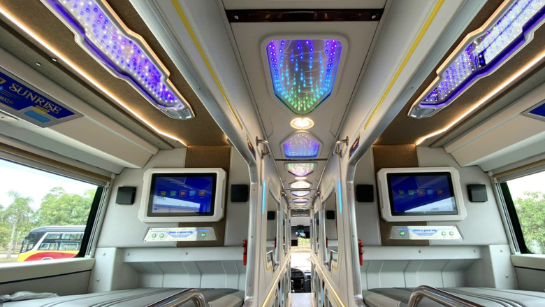 Trải nghiệm du lịch Hải Ph&ograve;ng - L&agrave;o Cai bằng xe kh&aacute;ch &ldquo;cung điện&rdquo; đầy tiện nghi- Ảnh 2.