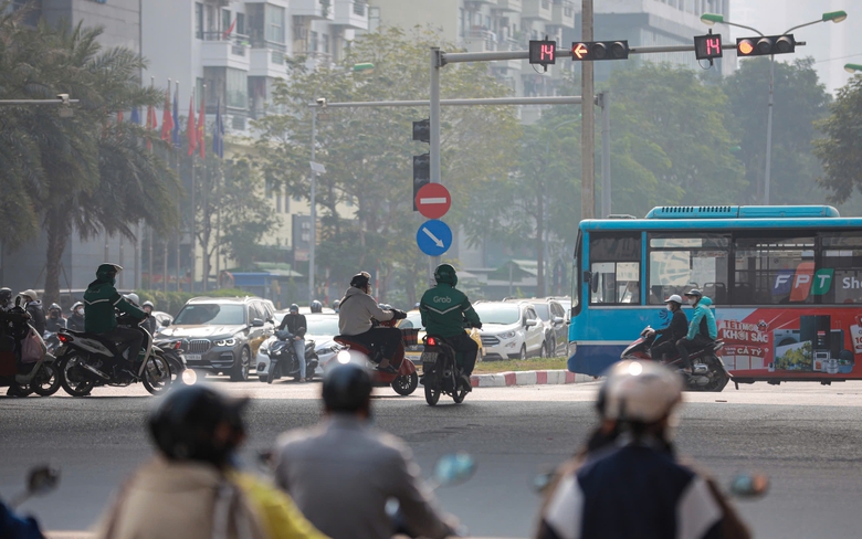 Đ&egrave;n t&iacute;n hiệu trục trặc, v&ocirc; t&igrave;nh vượt đ&egrave;n đỏ sẽ kh&ocirc;ng bị xử phạt