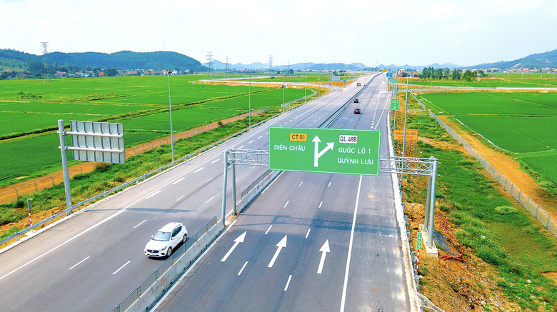 Bổ sung th&ecirc;m 2 tuyến cao tốc v&agrave;o quy hoạch mạng lưới đường bộ- Ảnh 1.